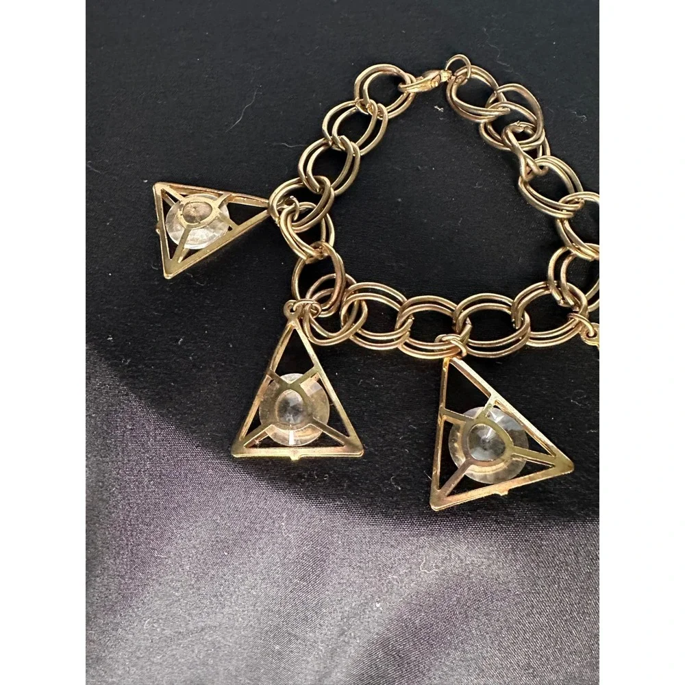 Vintage Pyramid Charm Gold Tone Bracelet with Clear Gems Excellent Geometric